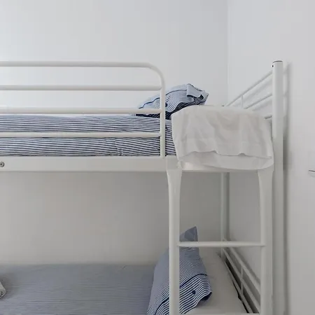100 - Calle Coral- Apartamento