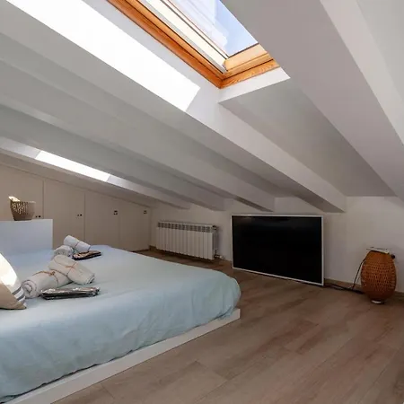100 - Calle Coral-