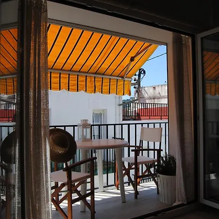 100 - Calle Coral- Apartamento *